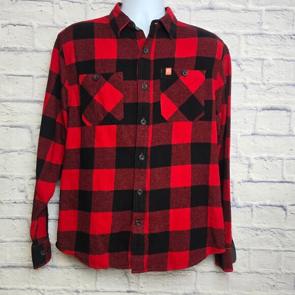 The American Outdoorsman Shirt Mens Size Medium Red Black Buffalo Plaid Flannel - Picture 1 of 15